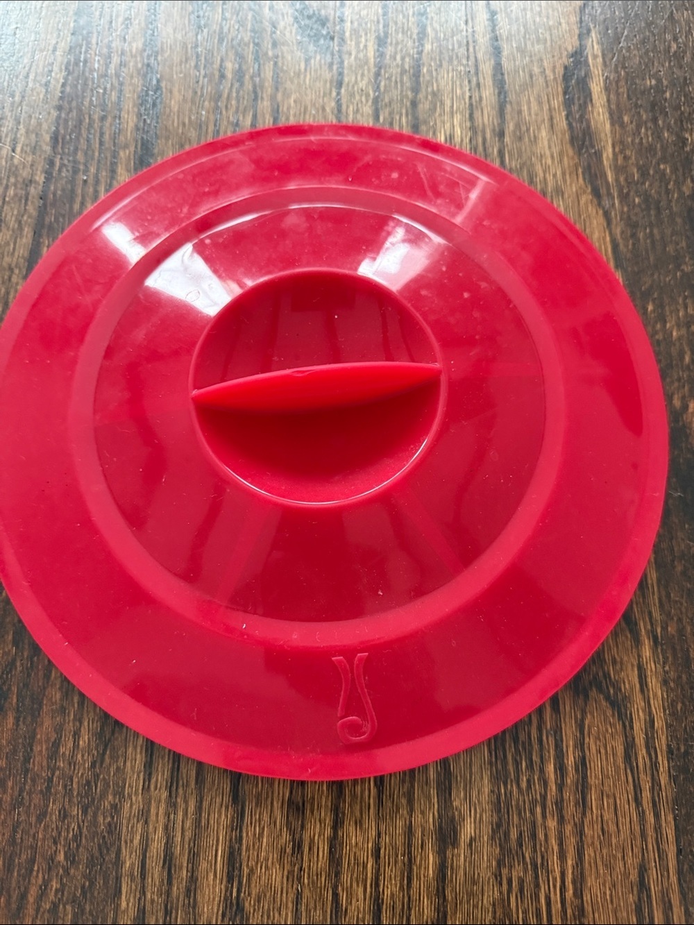 Xtrema Red Silicone Lid with Handle